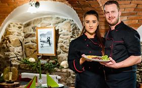 Wellness Pension U Pštrosa